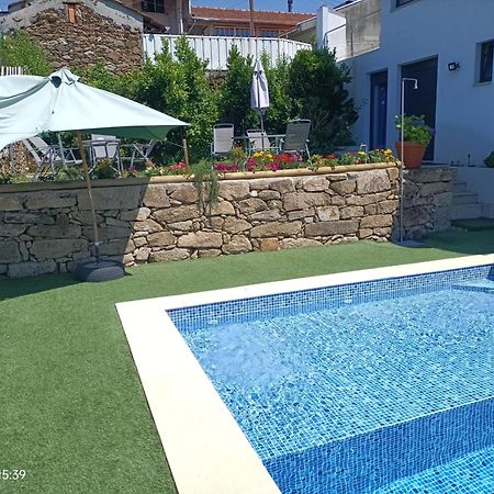 ואלה דה קאמברה Areias Village מראה חיצוני תמונה