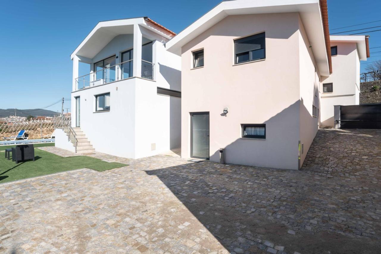 ואלה דה קאמברה Areias Village מראה חיצוני תמונה